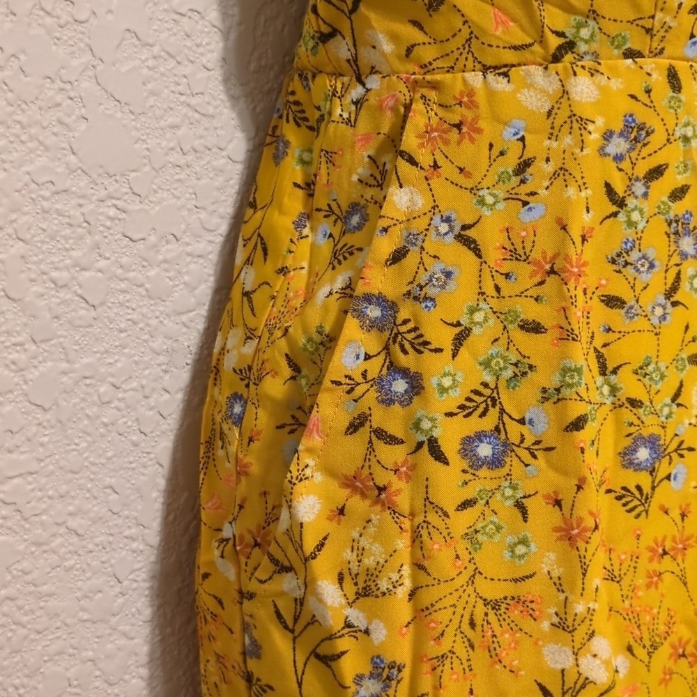 Old Navy yellow floral sleeveless square neck straight leg jumpsuit - Picture 9 of 13